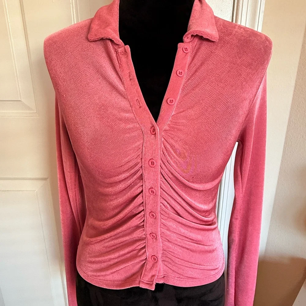 Pink Ruched Button-Up Top - Picture 2 of 14